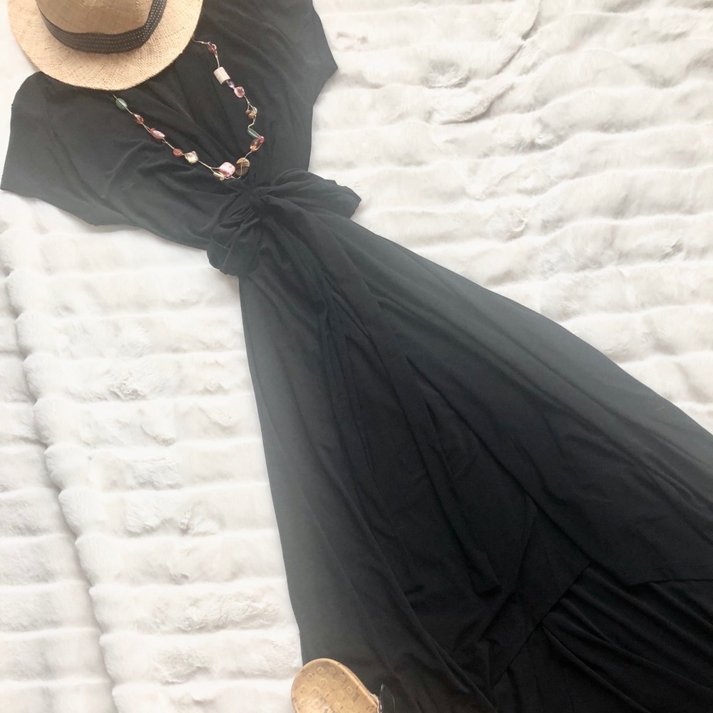 ❗️🆕 Low Price ❗️ Black Iman High/Low Dress